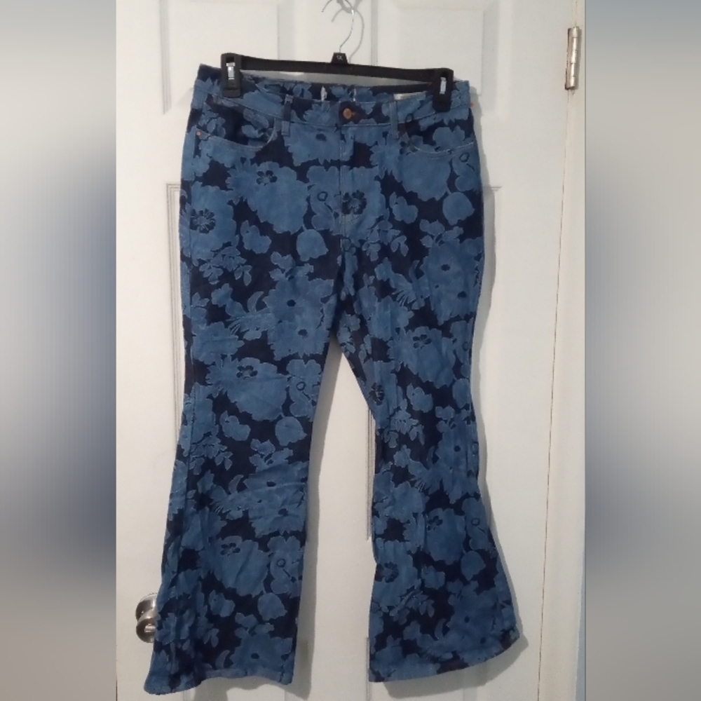 Wrangler Navy and Light Blue Floral Flared Jeans